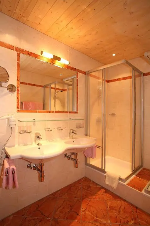 Hotel Silbertal Sölden 4*,