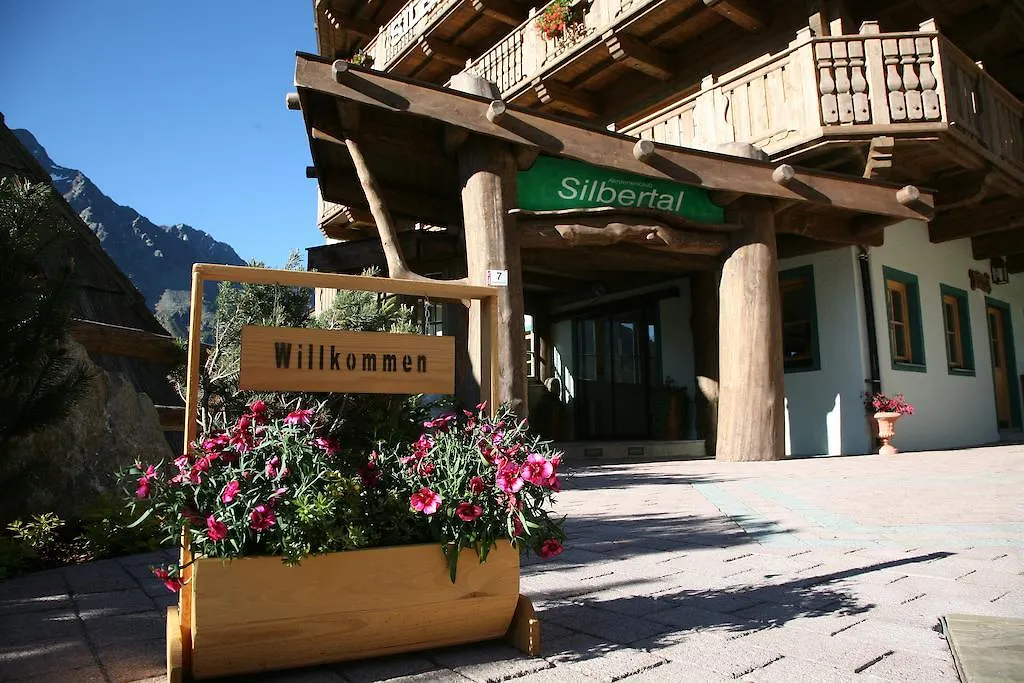 Hotel Silbertal Solden